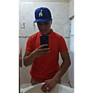 Meet your Posher, Luis enrique